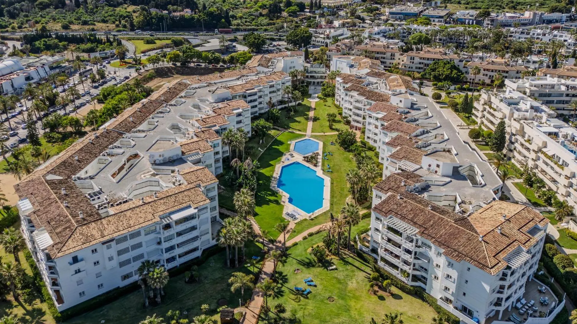New Renovated Front Line Beach Playa Rocio Puerto Banus Marbella 0*,  Spain