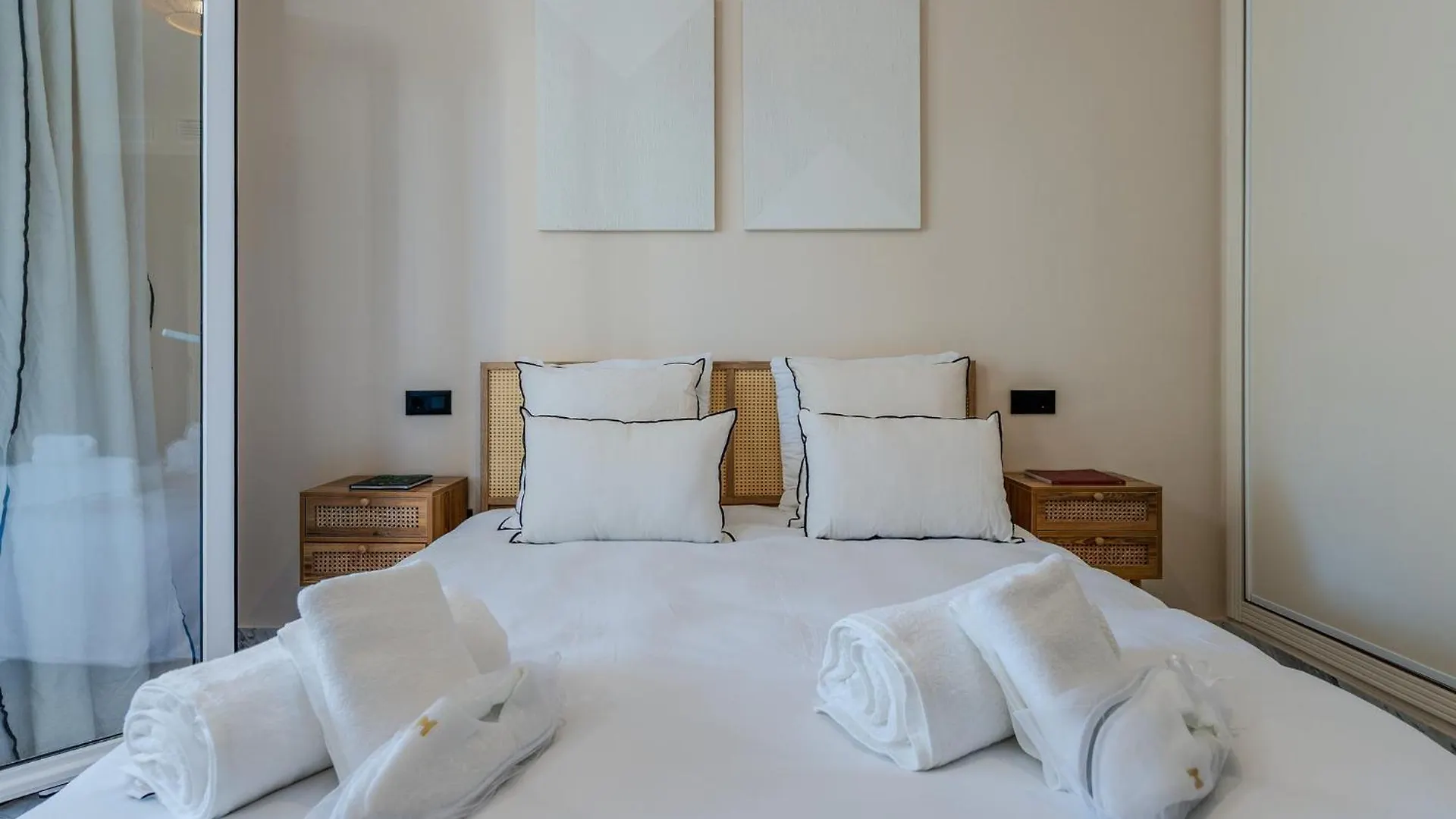 New Renovated Front Line Beach Playa Rocio Puerto Banus Marbella